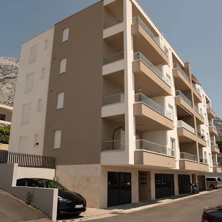 Luxury App F With Jacuzzi And The Sea View Apartman