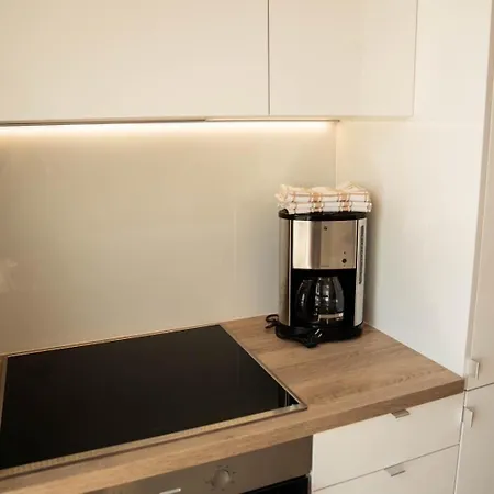 Apartment Luxury And App F
