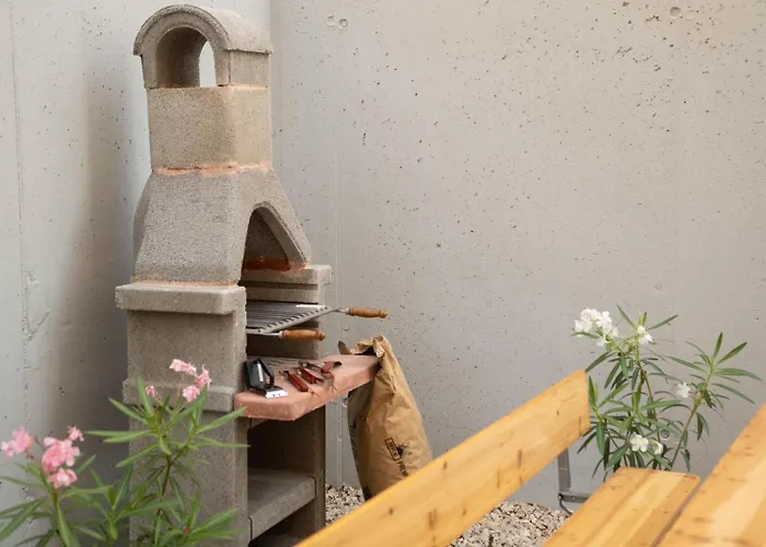 Luxury And App F 马卡尔斯卡